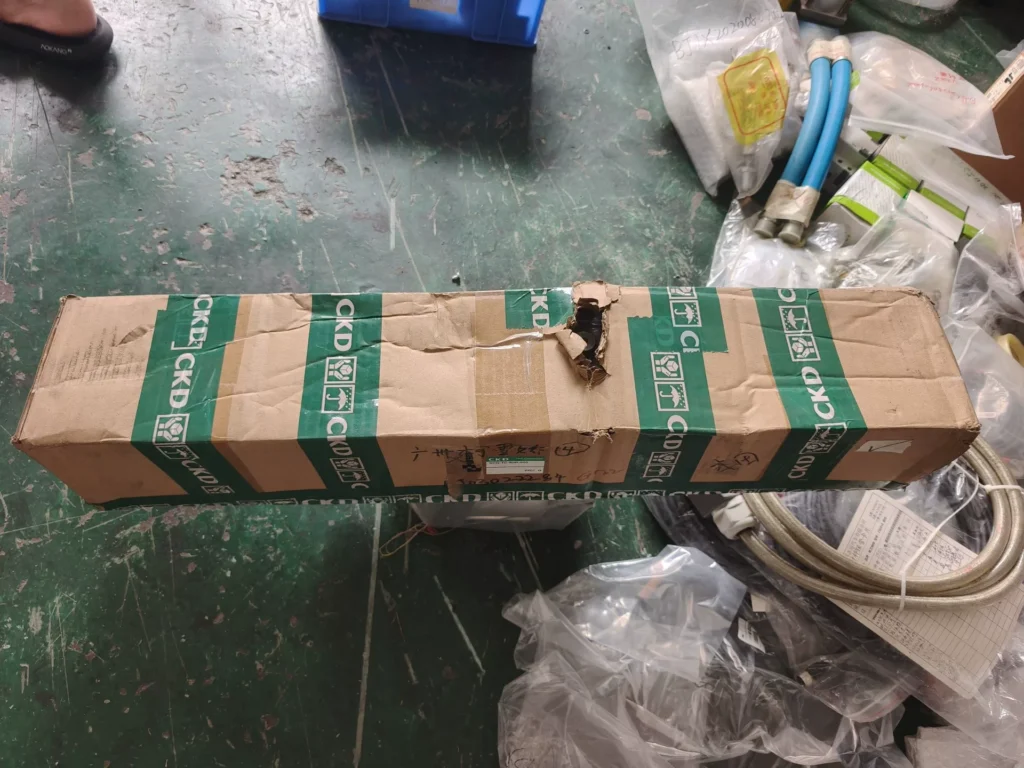 CKD Pneumatic Cylinder SCG-TC-80B-500 thumbnail