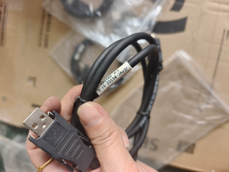 Yaskawa Communication Cable JEPMC-W6002-01-E thumbnail