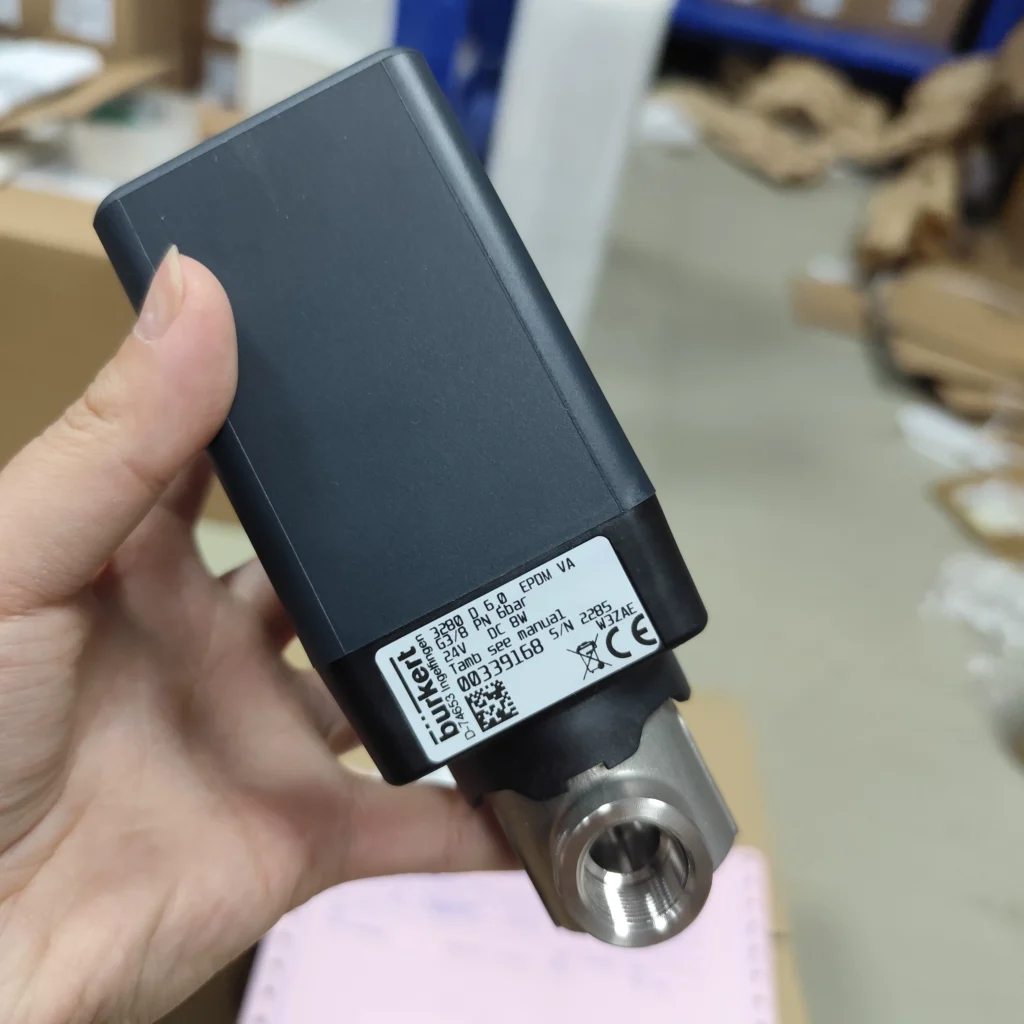 Burkert 339168 Valve