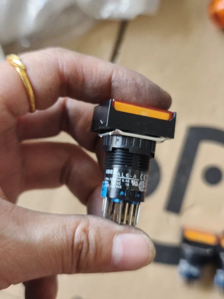 IDEC Push Button Switch AL6-A thumbnail