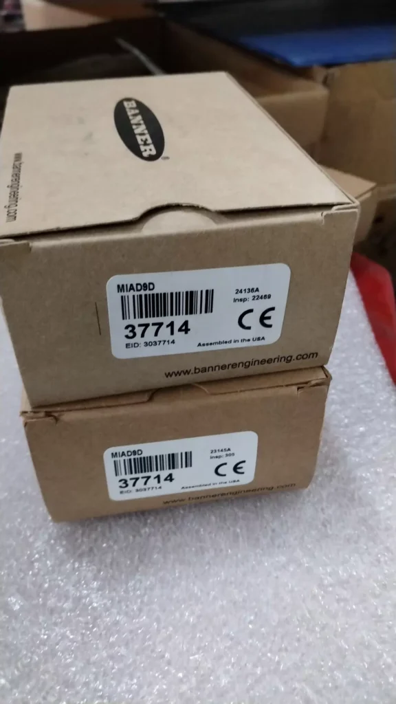 Banner Engineering MIAD9D Photoelectric Sensor