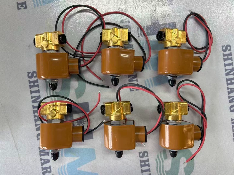 Parker Solenoid Valve 131K65 G3925 A thumbnail