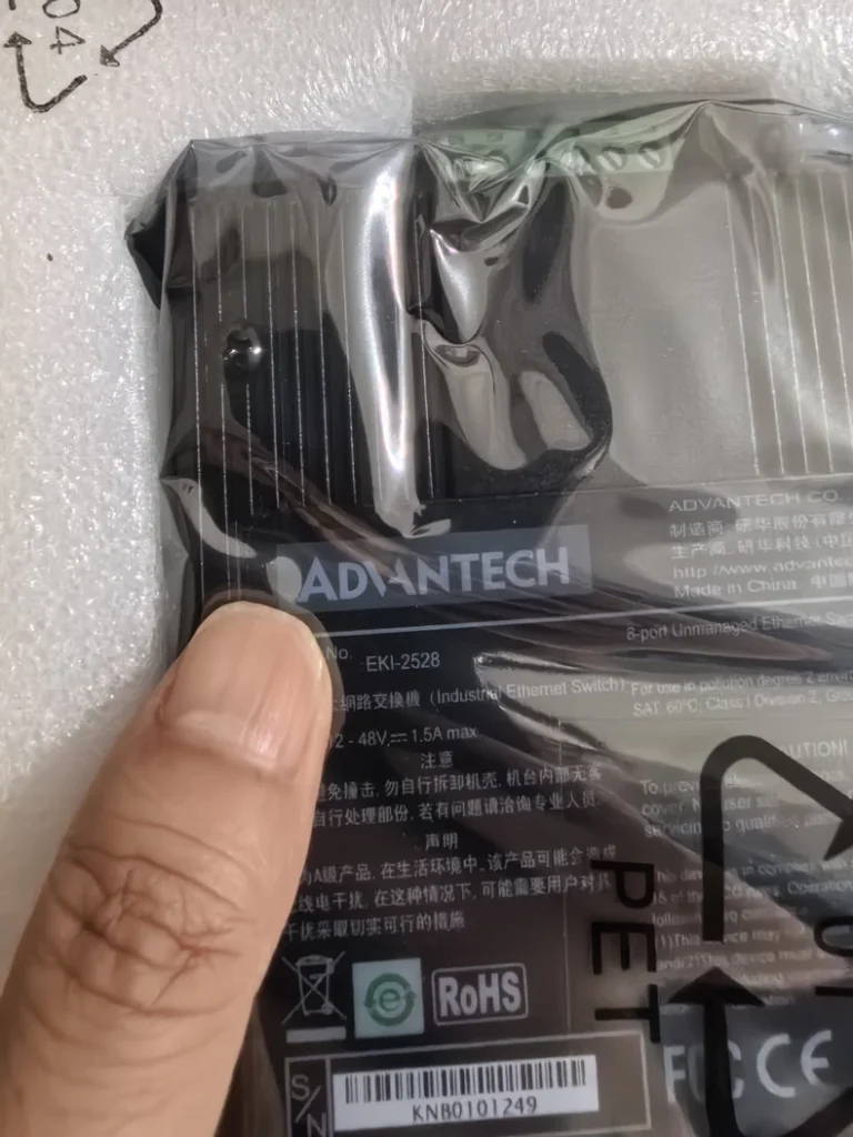 Advantech EKI-2528-AE Industrial Ethernet Switch thumbnail