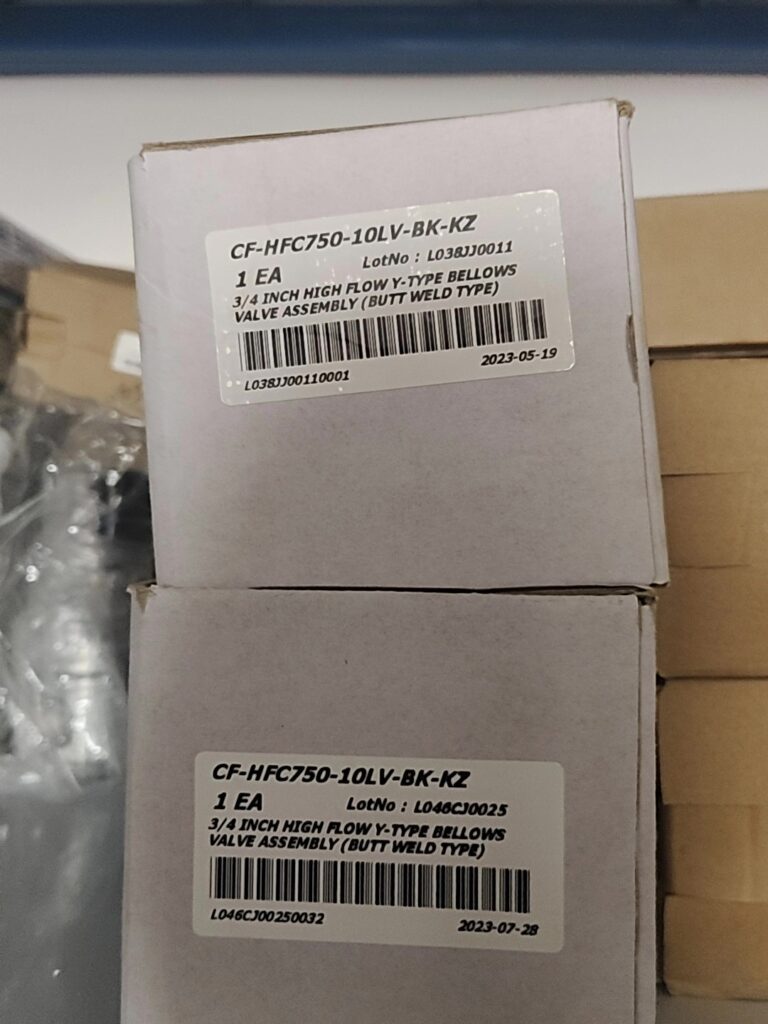 Fujikin CF-HFC750-10LV-BK-KZ Valve