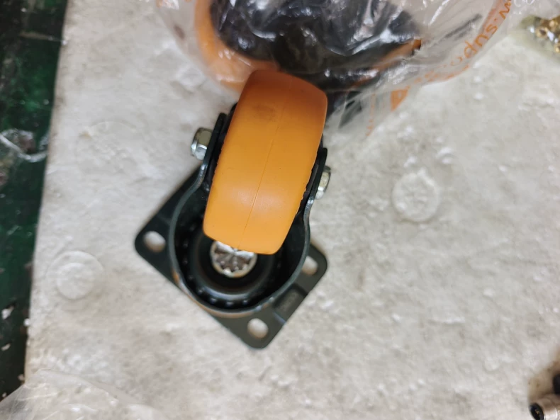 SUPO Swivel Caster 75×32 thumbnail