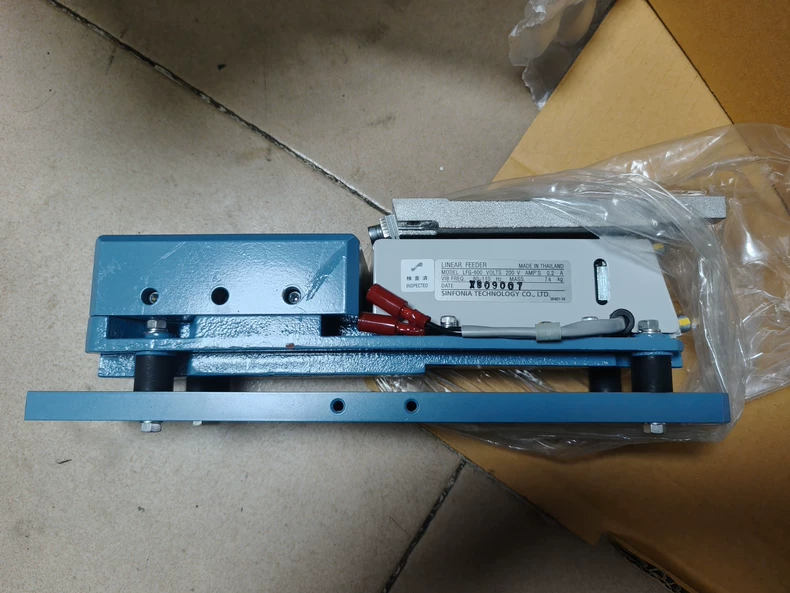 SINFONIA Linear Feeder LFG-600 thumbnail