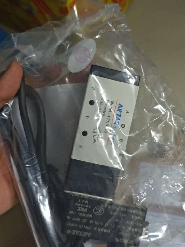 AIRTAC 4V31010B-FB Valve thumbnail