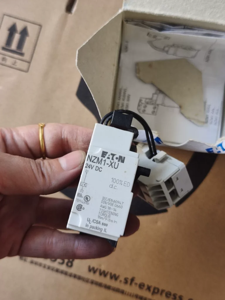 Eaton Circuit Breaker NZM1-XU24DC thumbnail