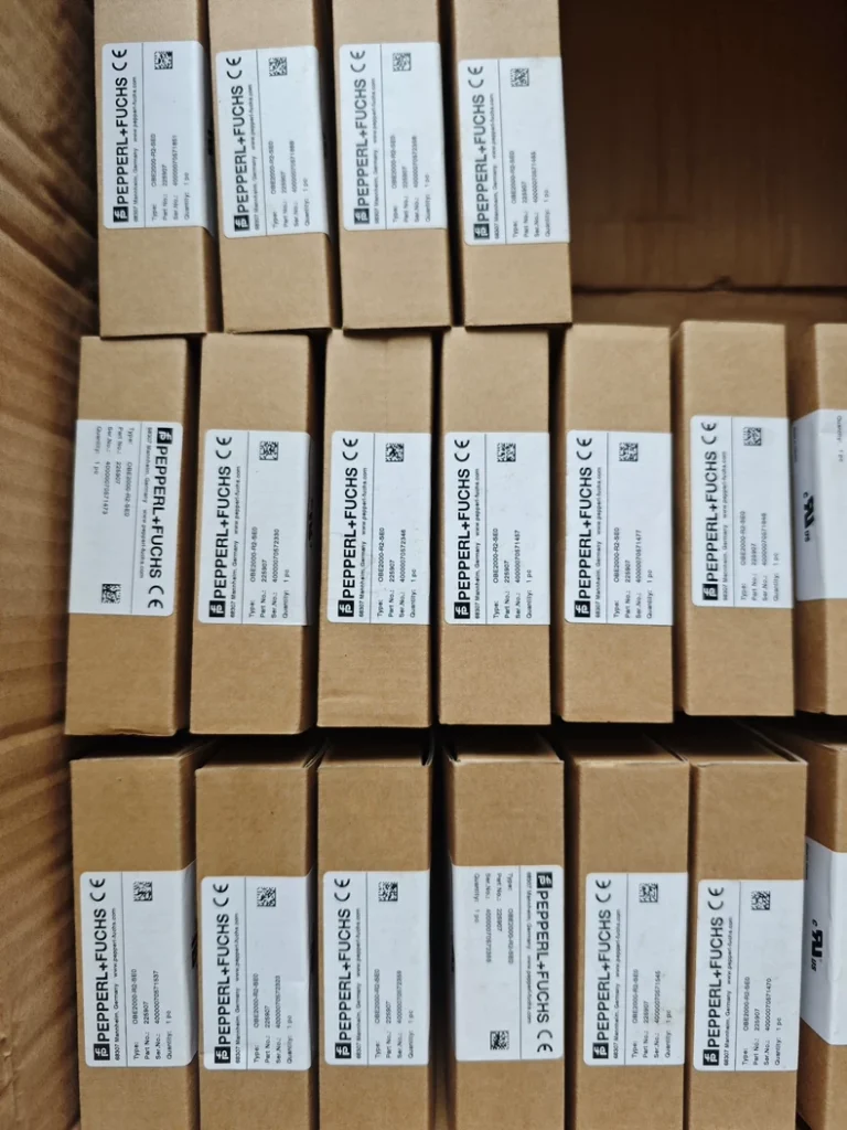 Pepperl+Fuchs Photoelectric Sensor OBE2000-R2-SE0 thumbnail