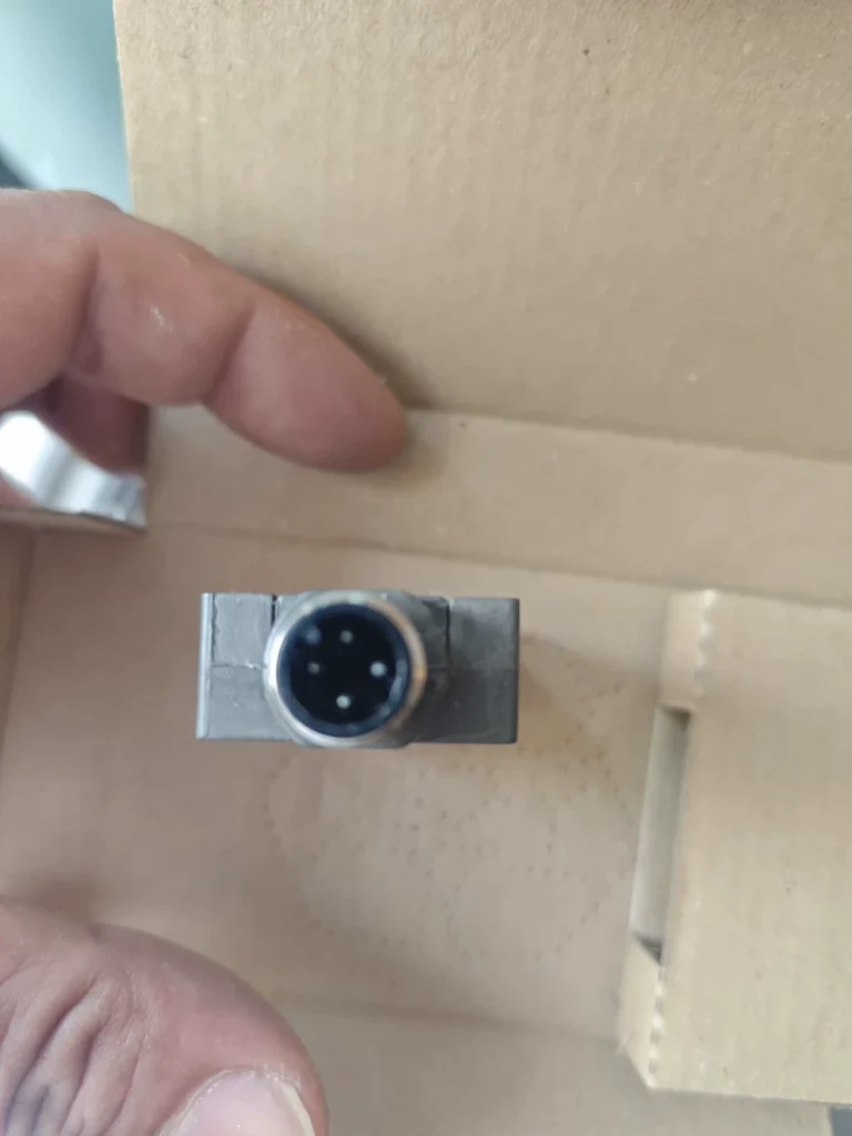 Pepperl+Fuchs Photoelectric Sensor MLV40-8-H-1463 thumbnail