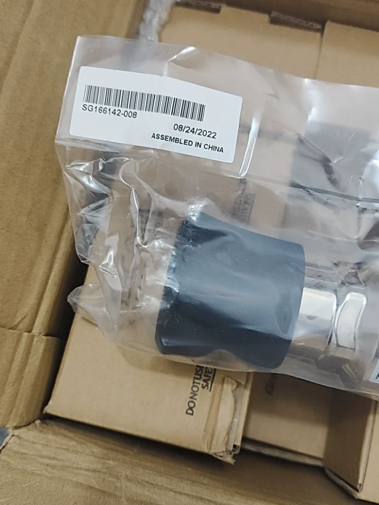 TESCOM SG166142-008 Pressure Regulator thumbnail