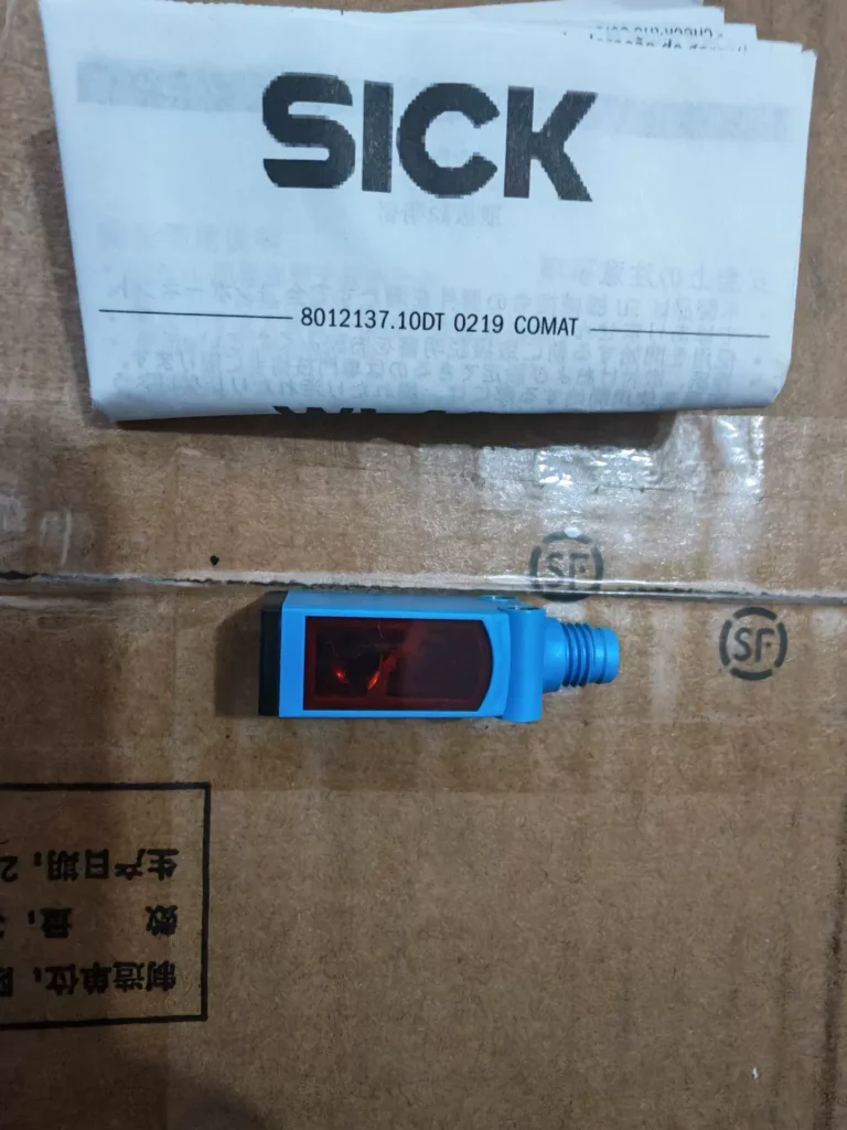 SICK WL4S-3F2130 Photoelectric Sensor thumbnail