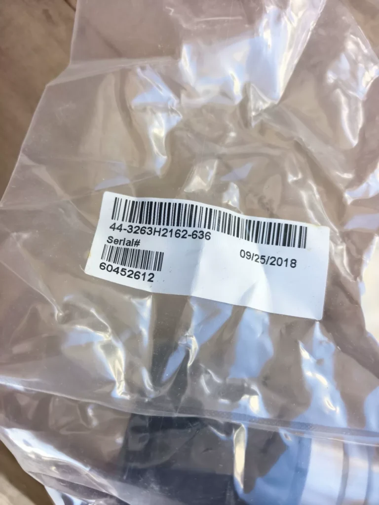 TESCOM 44-3263H2162-636 Valve thumbnail