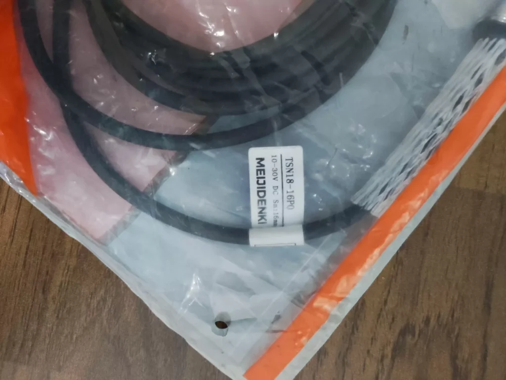 Meiji Denki TSN18-16PO Proximity Sensor thumbnail