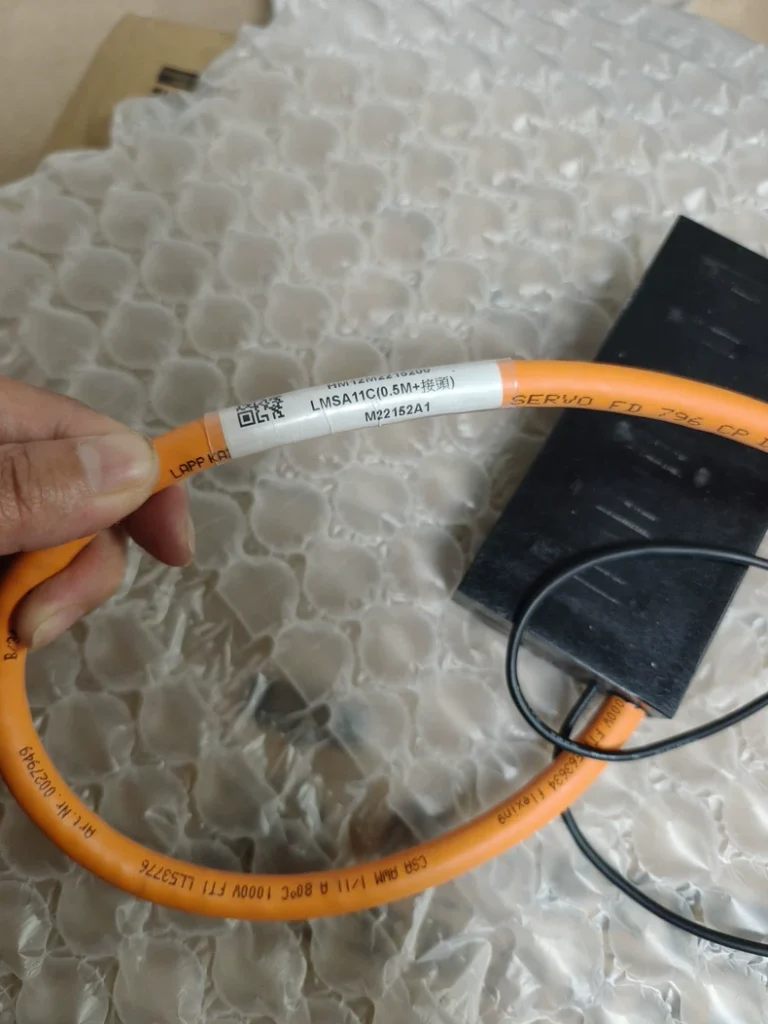 EMAG Industrial Connector HM12M2215200 thumbnail