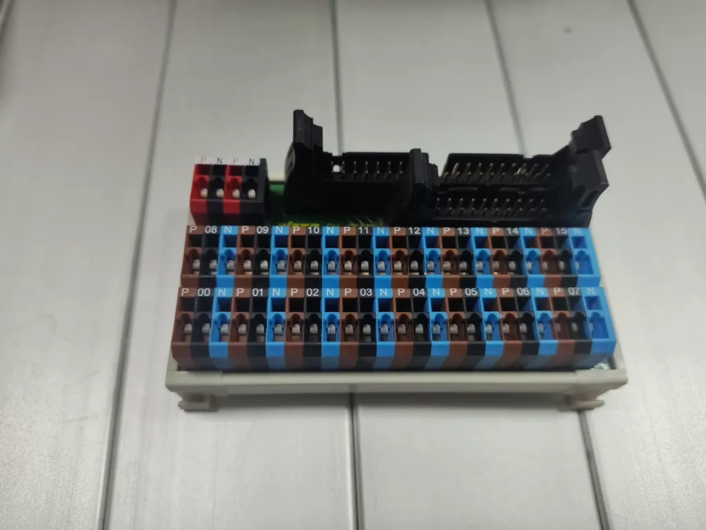 WAGO PM-Q601X Terminal Block thumbnail