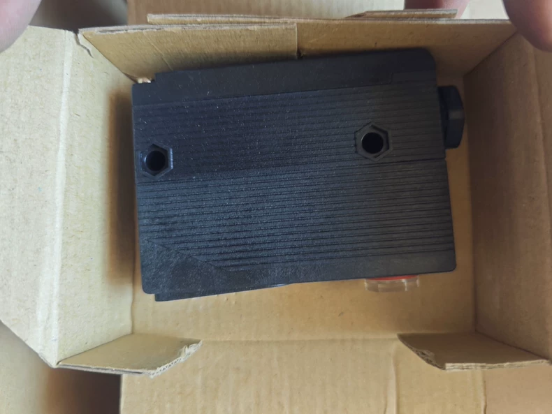 Pepperl+Fuchs Photoelectric Sensor RLK21-8-800 thumbnail