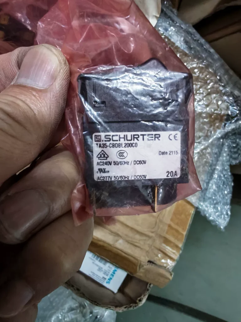 Schurter TA35-CBDBL200C0 Circuit Breaker thumbnail