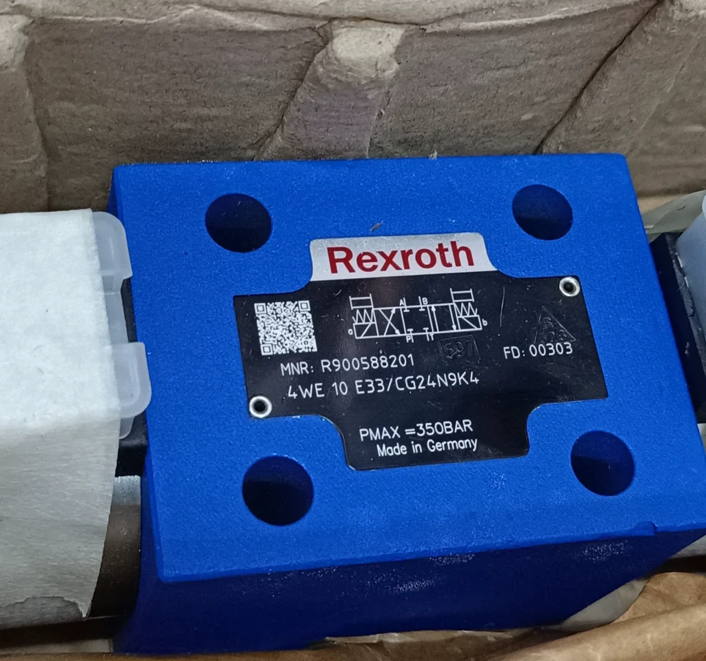 Bosch Rexroth 4WE10E33/CG24N9K4 Solenoid Valve