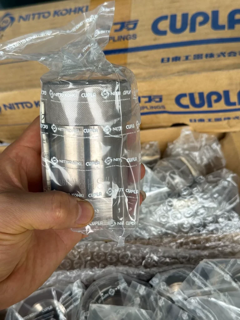Nitto Kohki 8HP Hydraulic Coupling thumbnail