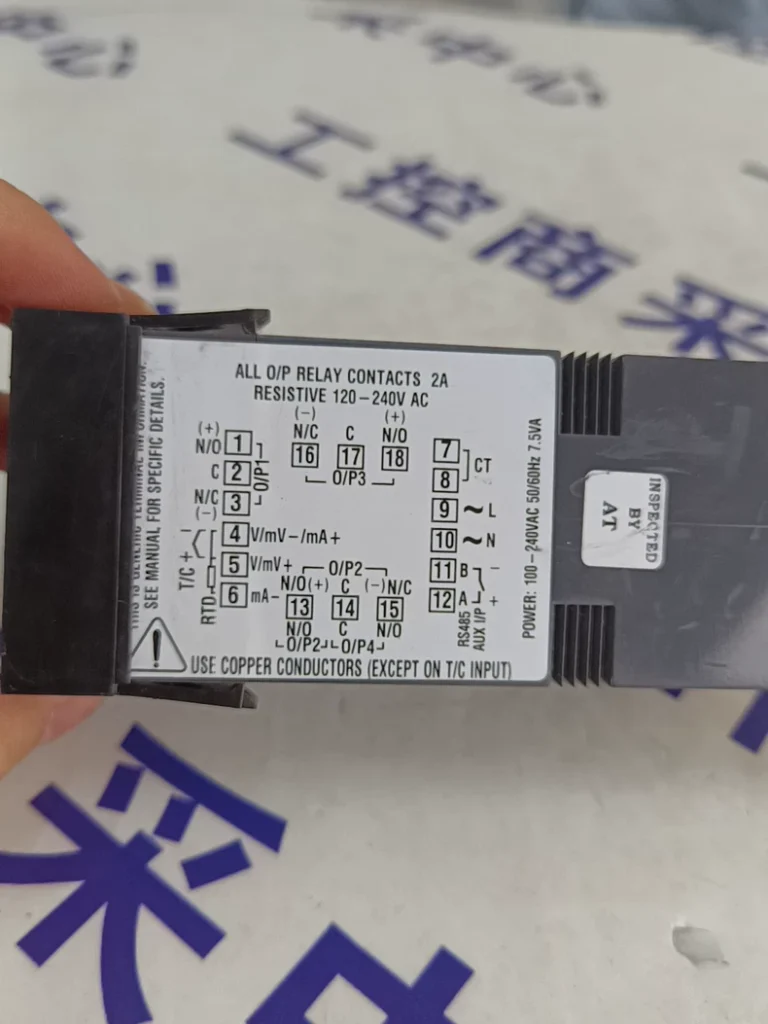 WEST P6101 Temperature Controller