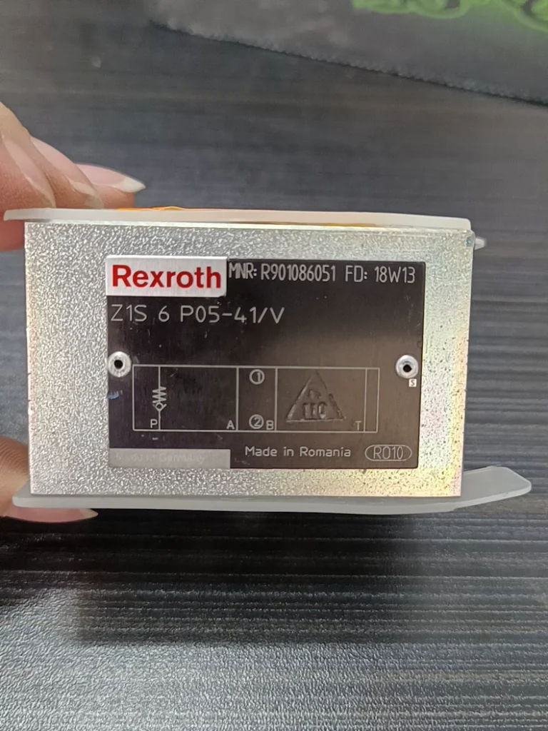 Bosch Rexroth R901086051 Valve