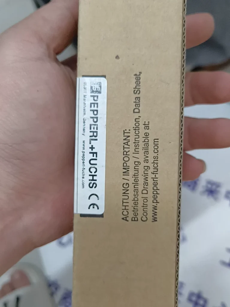 Pepperl+Fuchs 194788 Proximity Sensor thumbnail