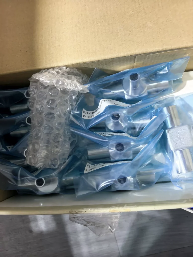 Fujikin UJT-19.05MX9.52M-AW Weld Tee