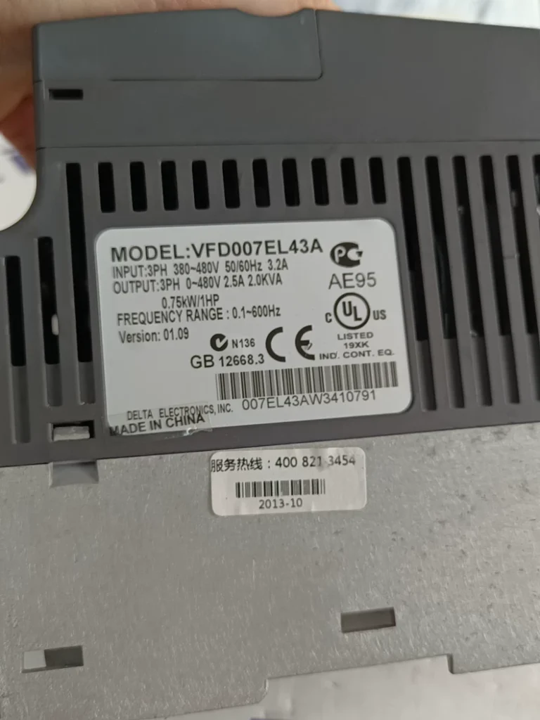 Delta VFD007EL43A Motor