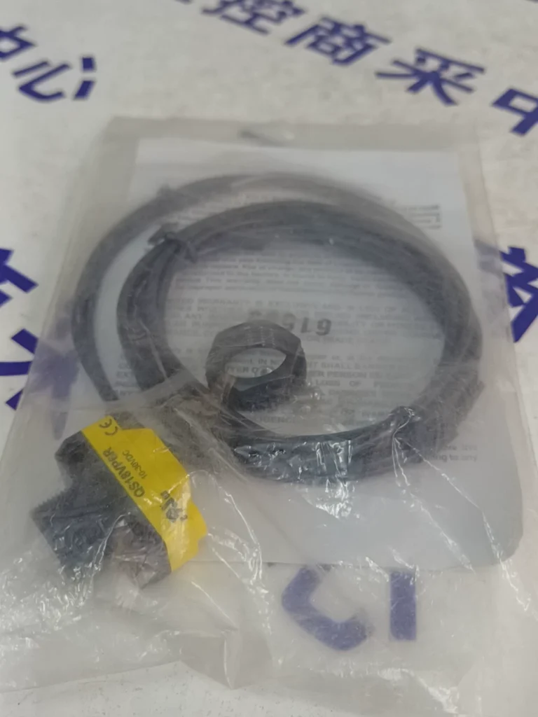 Banner Engineering QS18VP6R Photoelectric Sensor thumbnail