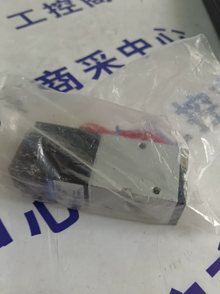 Koganei 200E1 Solenoid Valve thumbnail