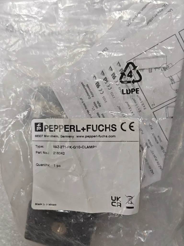 Pepperl+Fuchs VAZ-2T1-FK-G10-CLAMP1 / 216042 Proximity Sensor thumbnail