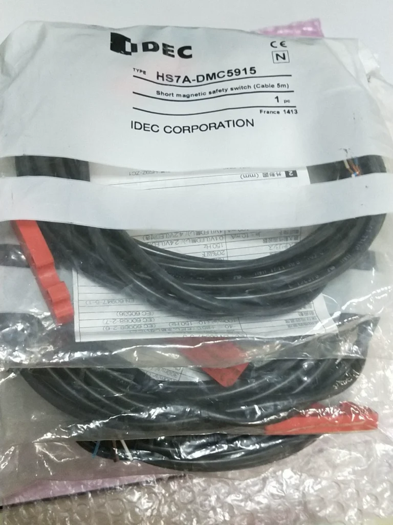 IDEC HS7A-DMC5915 Switch thumbnail