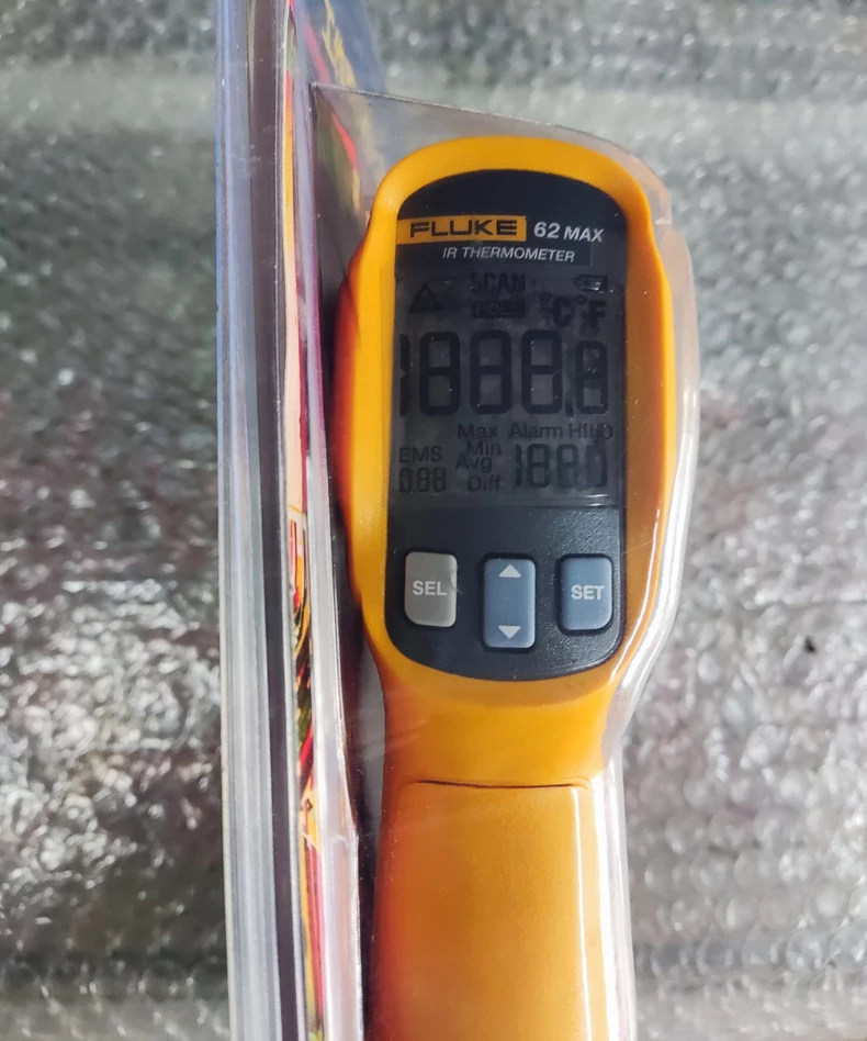 FLUKE MAX Thermometer thumbnail