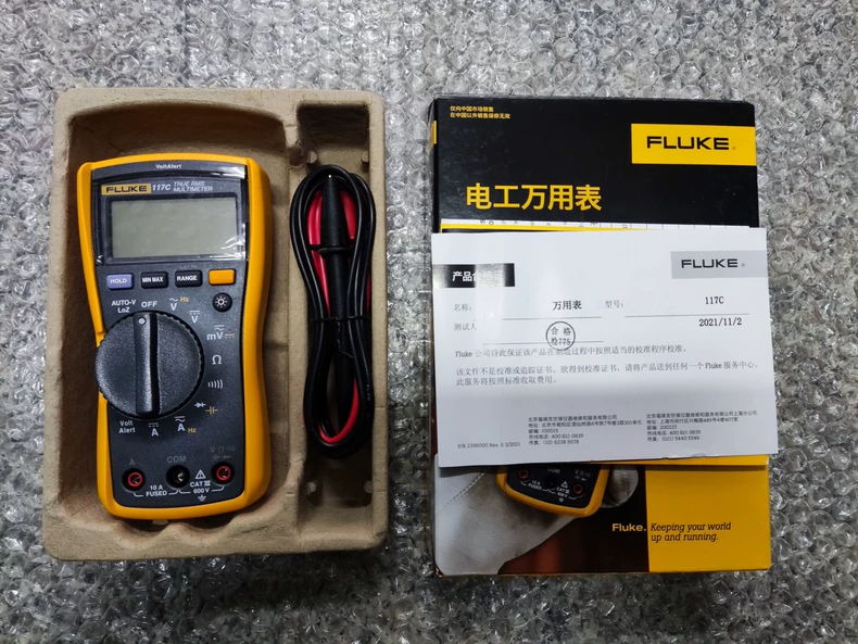 FLUKE 117C Multimeter