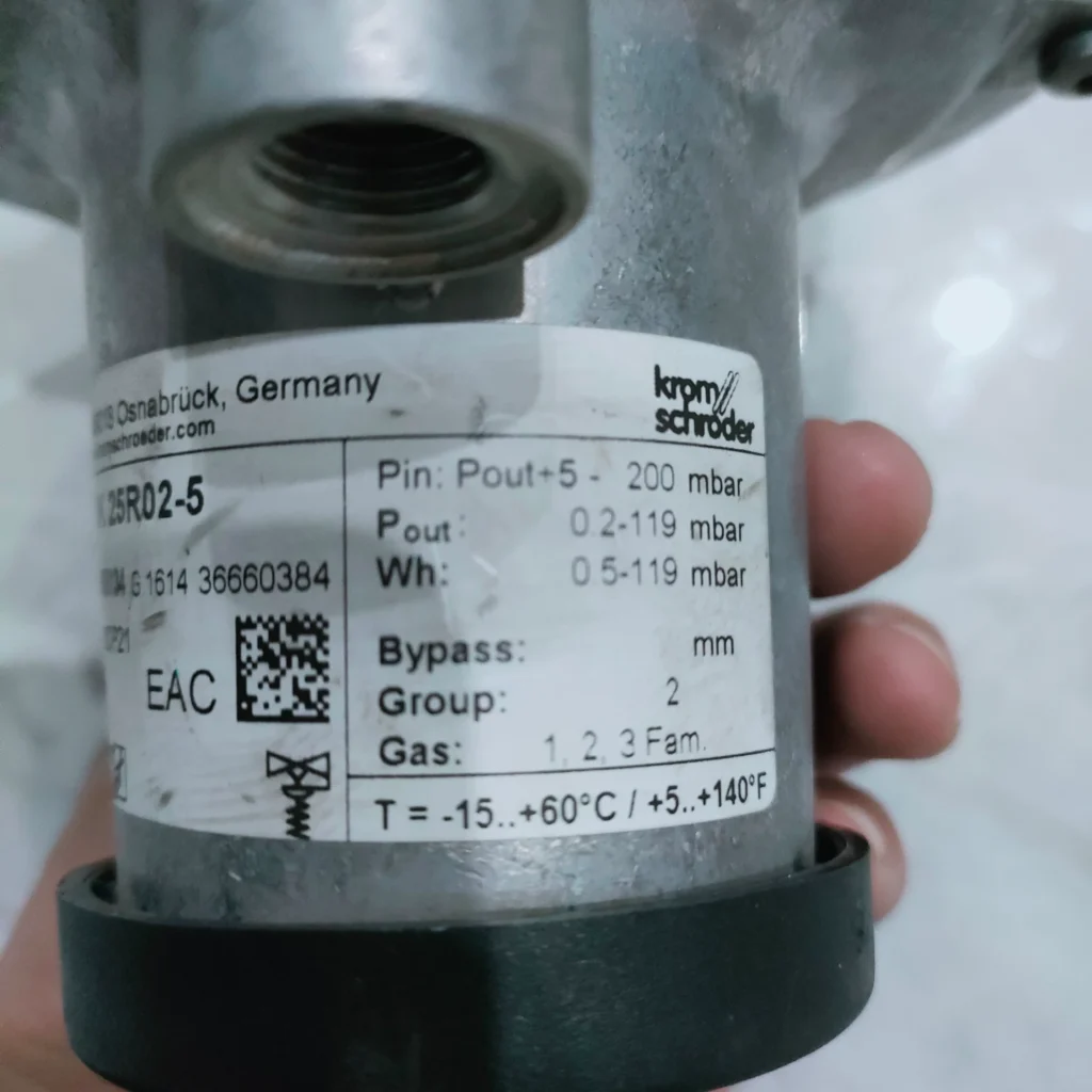 Kromschroder GIK 25R02-5 Valve thumbnail