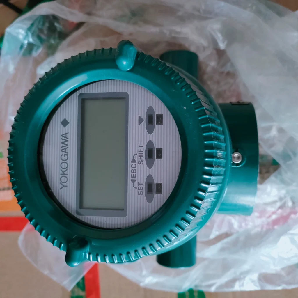 Yokogawa AXFA14G-D1-01 Electromagnetic Flow Meter thumbnail