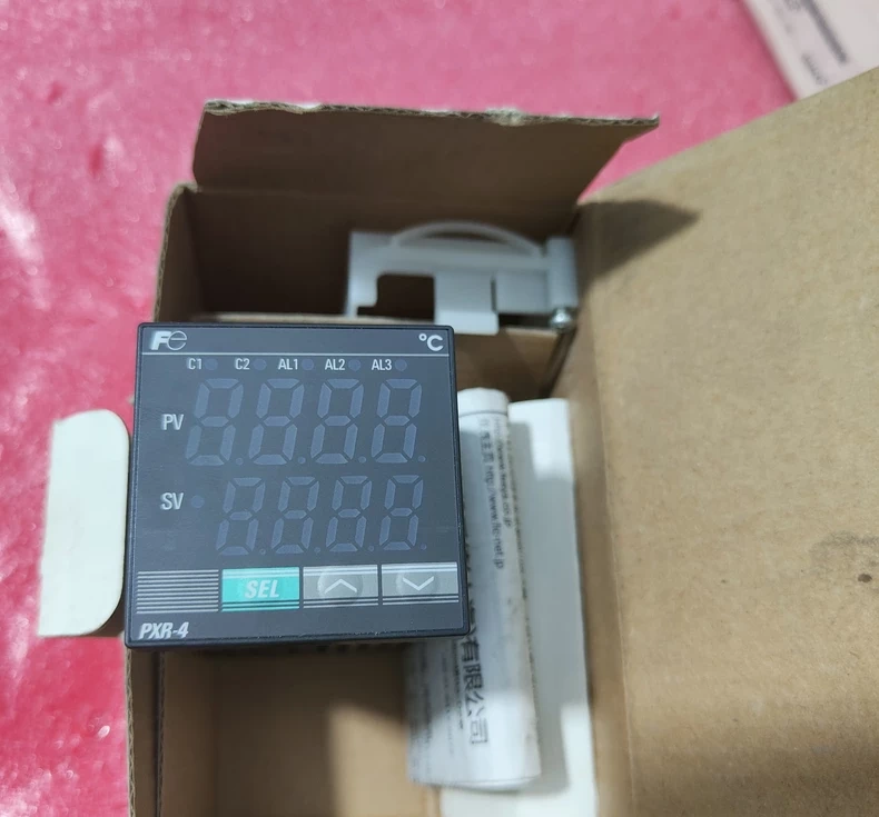 Fuji Electric PXR-9 Temperature Controller thumbnail
