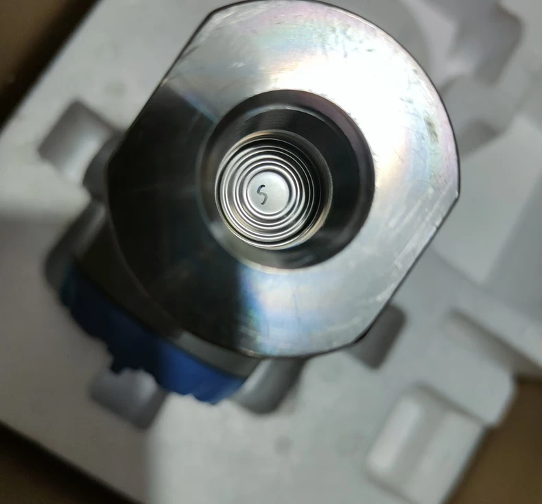 Honeywell STG74S-E1G000-1-0-AHS-11S-A-50 Pressure Instrument thumbnail