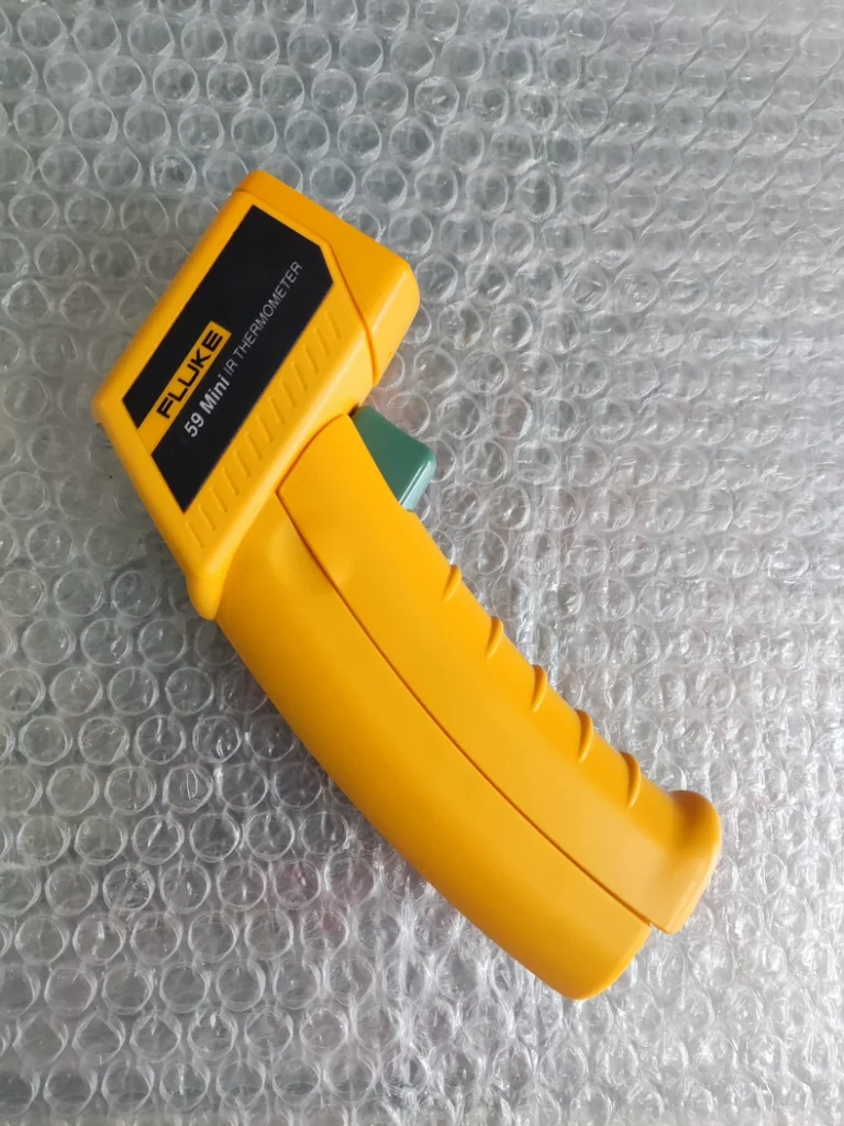 FLUKE Min Thermometer