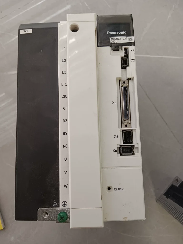 Panasonic MFDKTA390CA1 Servo Drive