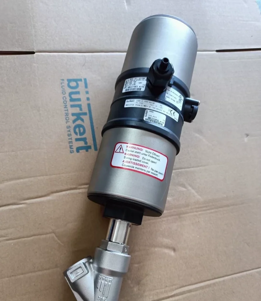 Burkert 2300+8692 DN20 Positioner