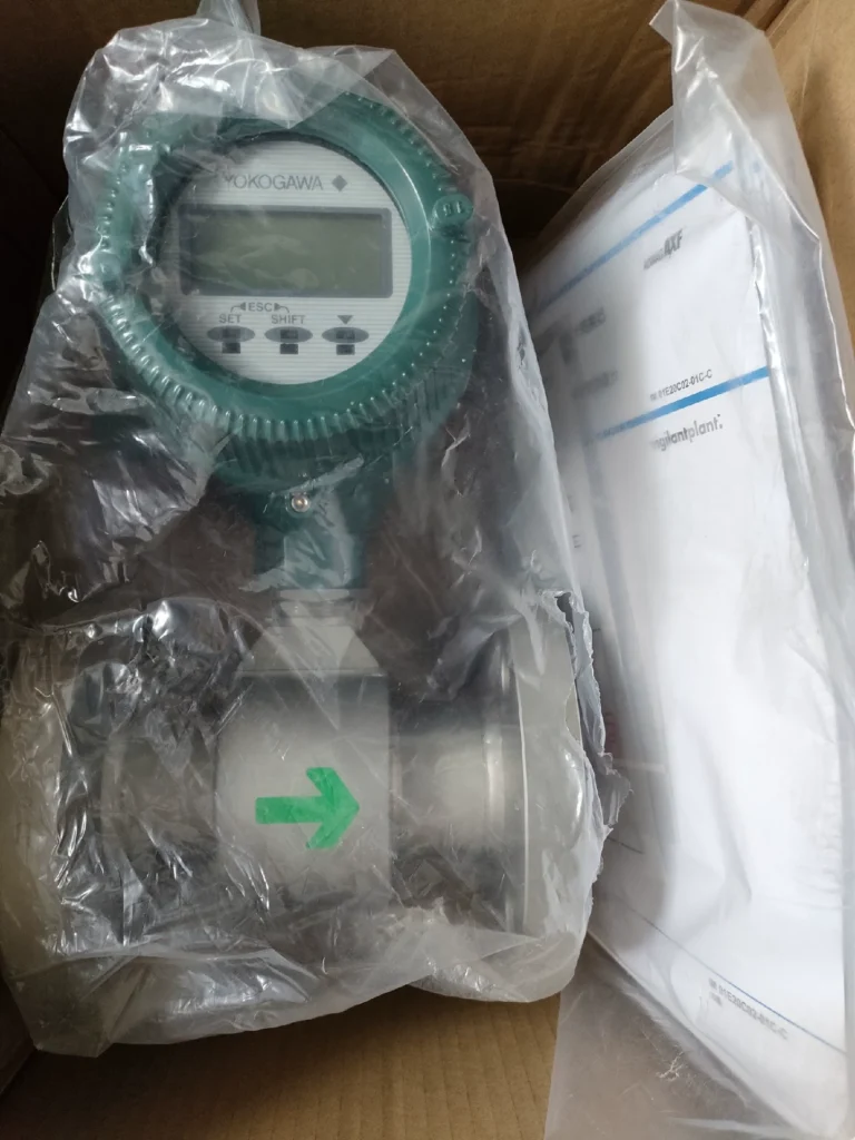 Yokogawa AXF050C Electromagnetic Flow Meter thumbnail