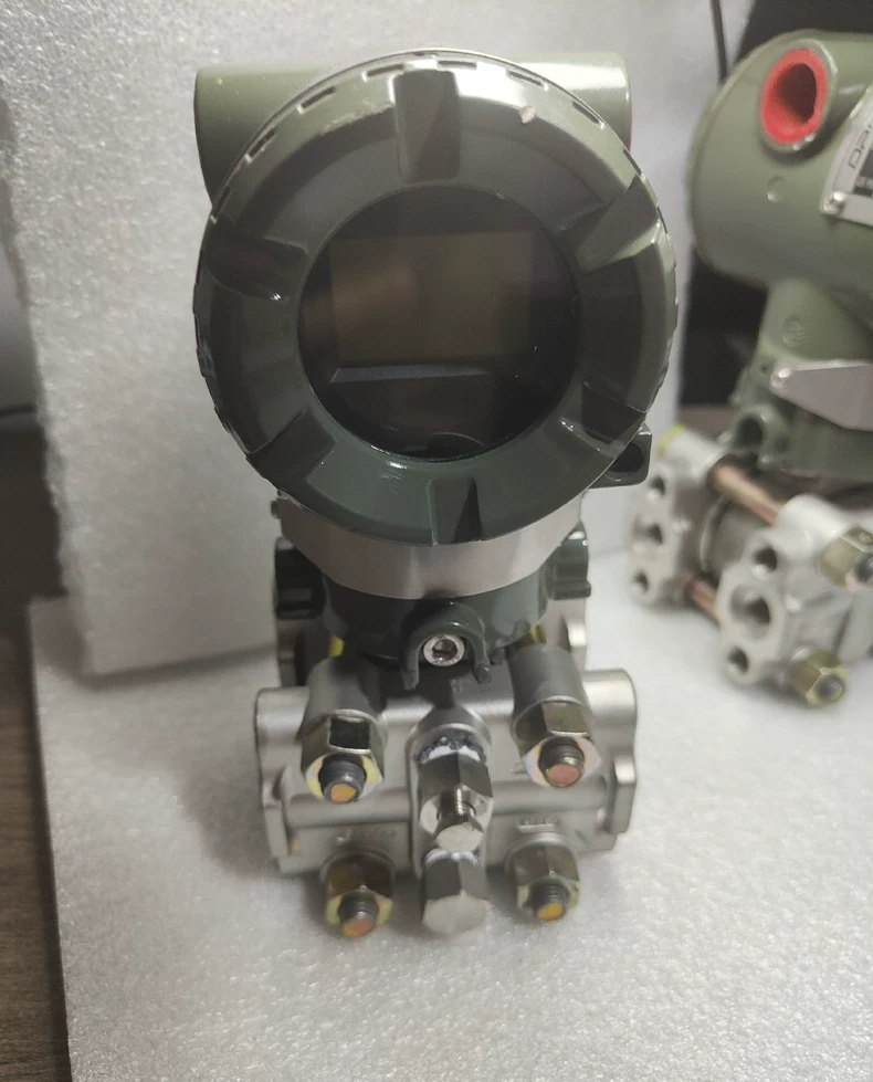 Yokogawa 110A-ELS4A-92DN Pressure Transmitter
