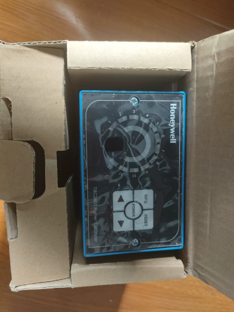 Honeywell TBC2800 Burner Controller