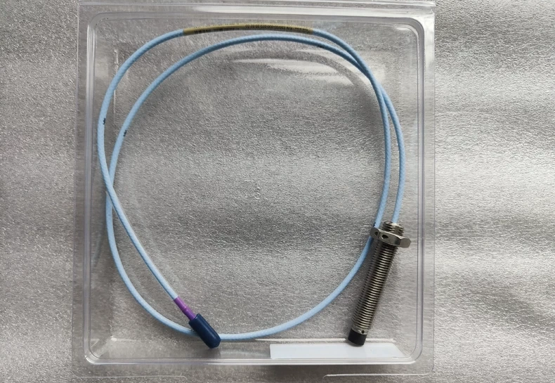 Bently Nevada 330703-000-070-10-02-00 Vibration Sensor