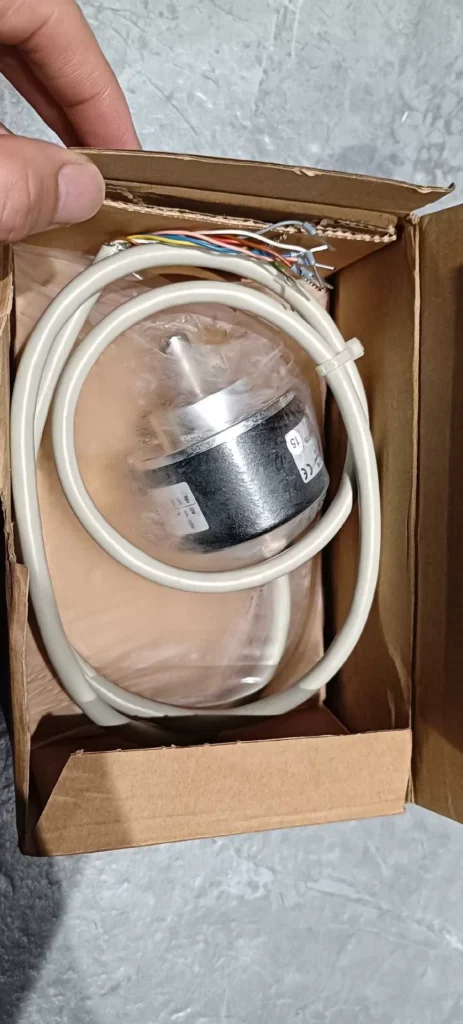 Pepperl+Fuchs RVI58N-011K1A61 Encoder thumbnail