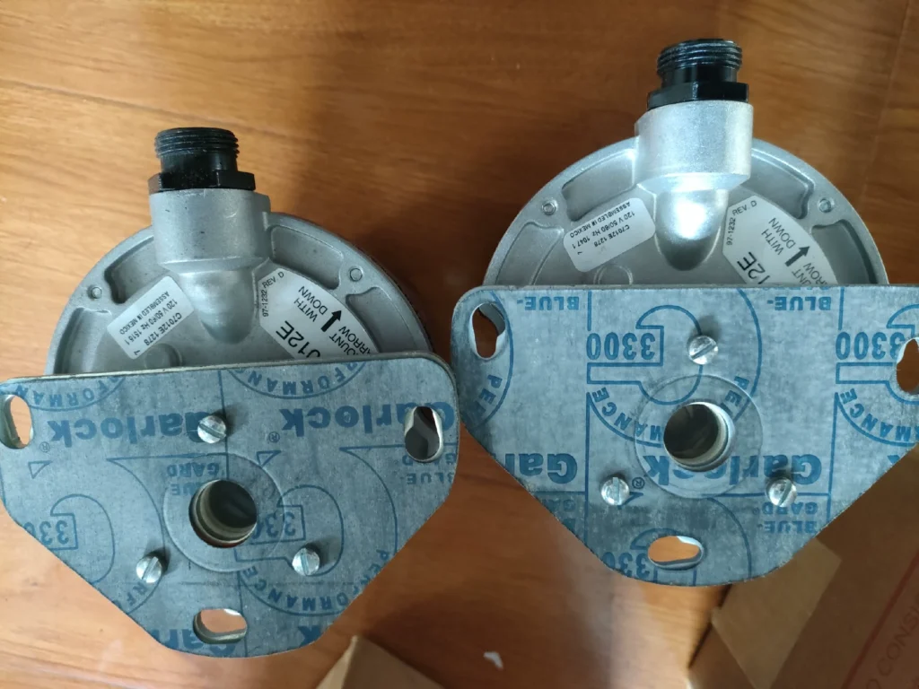 Honeywell C7012E11278 Flame Detector thumbnail