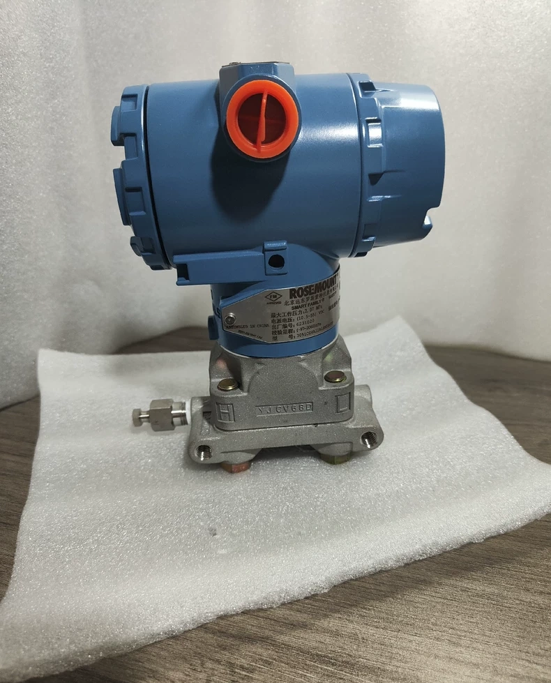 Rosemount 3051CG4A22A Pressure Instrument thumbnail