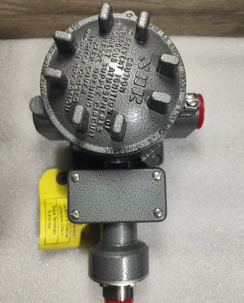 SOR 507132-0EH702 Pressure Instrument